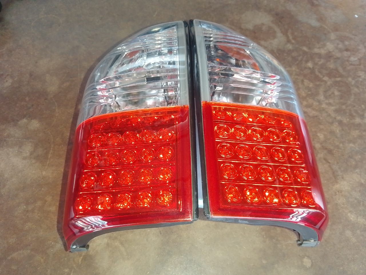 Tail Lamp MITSUBISHI L200 (2002 LED) STARDA -THAIWAN